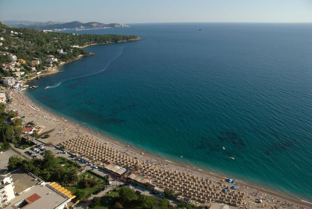Luxury Apartment Anastasia Tre Canne Budva Eksteriør billede